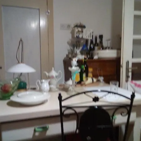 Leopolda Guest house *