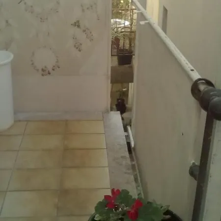 Leopolda Guest house *